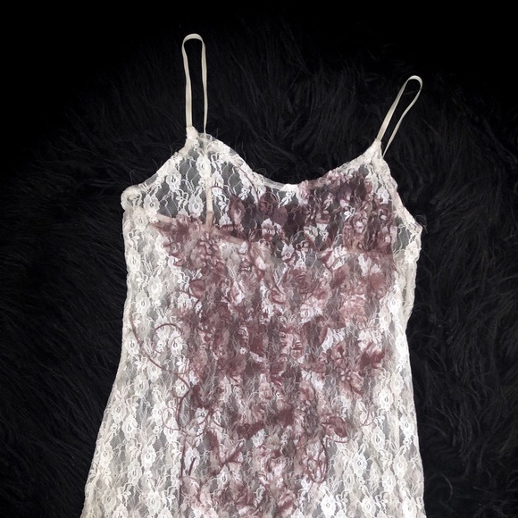 2✌🏻 Stretchy lace style tops. - Picture 2 of 5